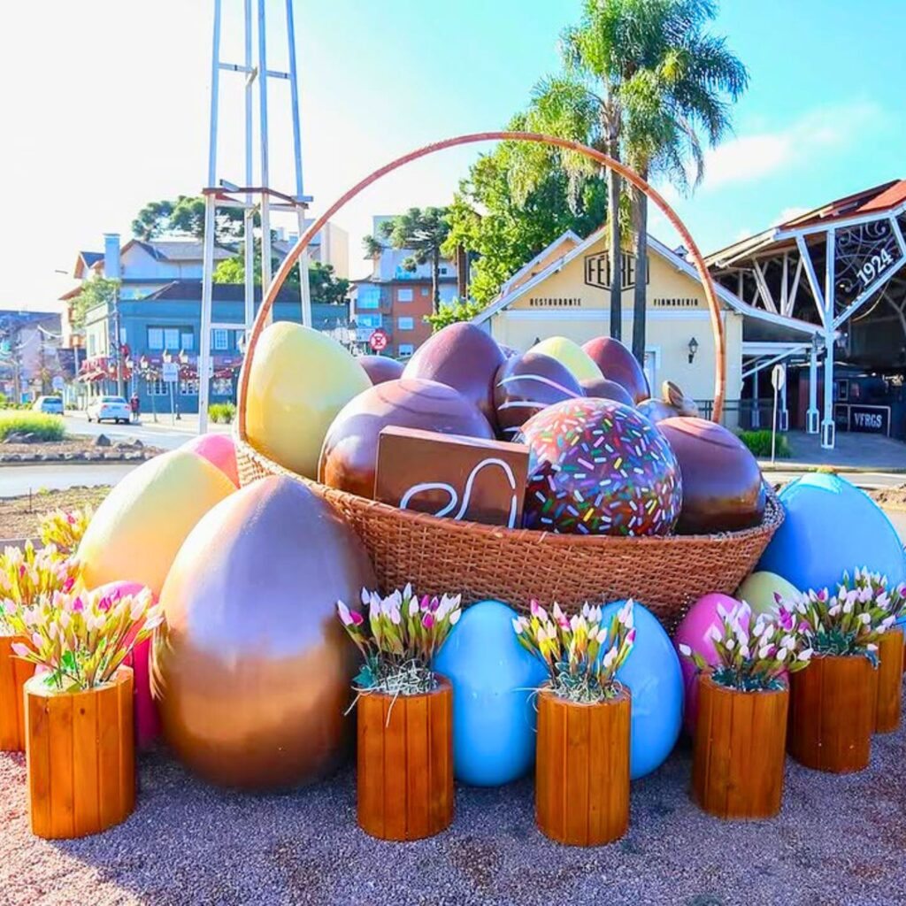 Decoração Páscoa em Canela - Foto André Fernandes Prefeitura de Canela