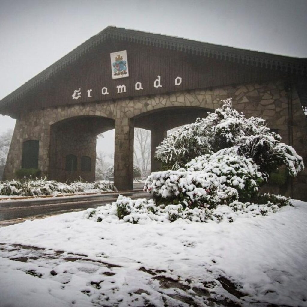 Neve no inverno em Gramado 2013 - Foto Cleiton Thiele