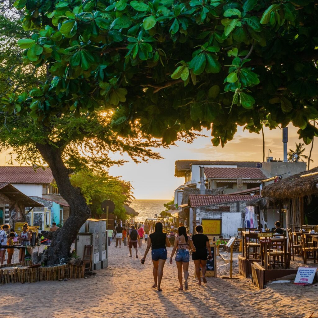 As ruas da Vila de Jericoacoara no Ceará são de areia