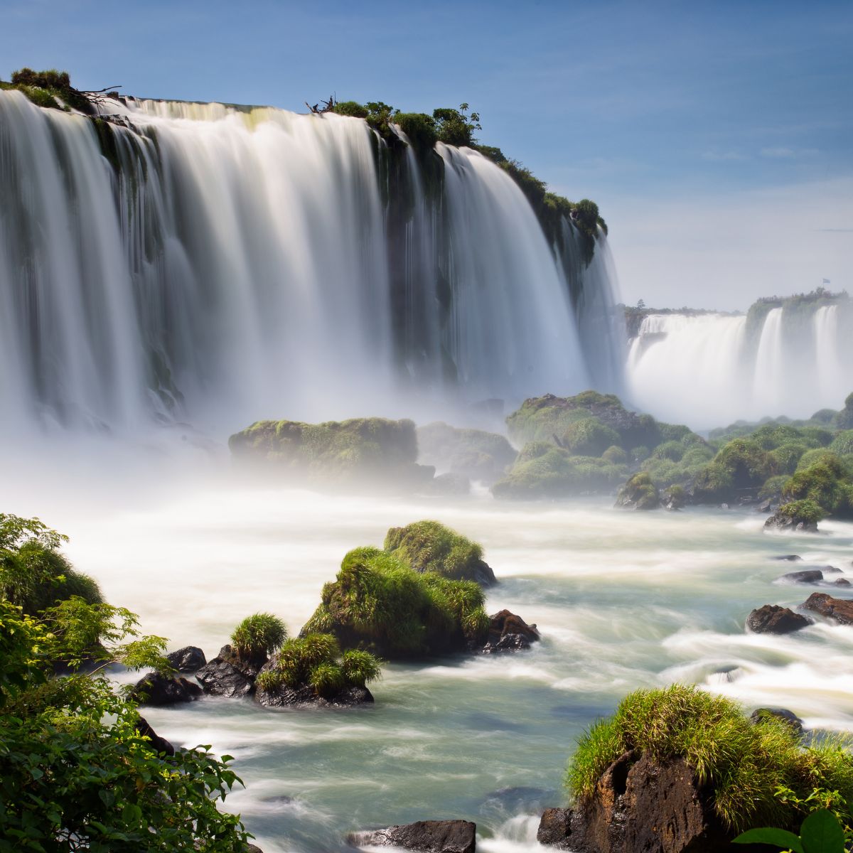 Foz do Iguaçu fica onde Como chegar, atrações e os melhores passeios - Blog TourFácil