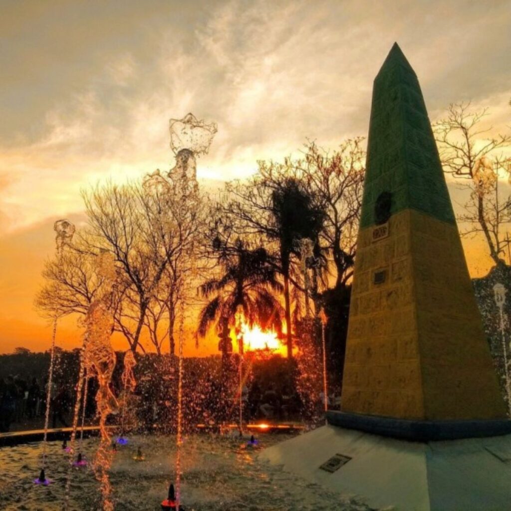 Marco das Três Fronteiras atração em Foz do Iguaçu